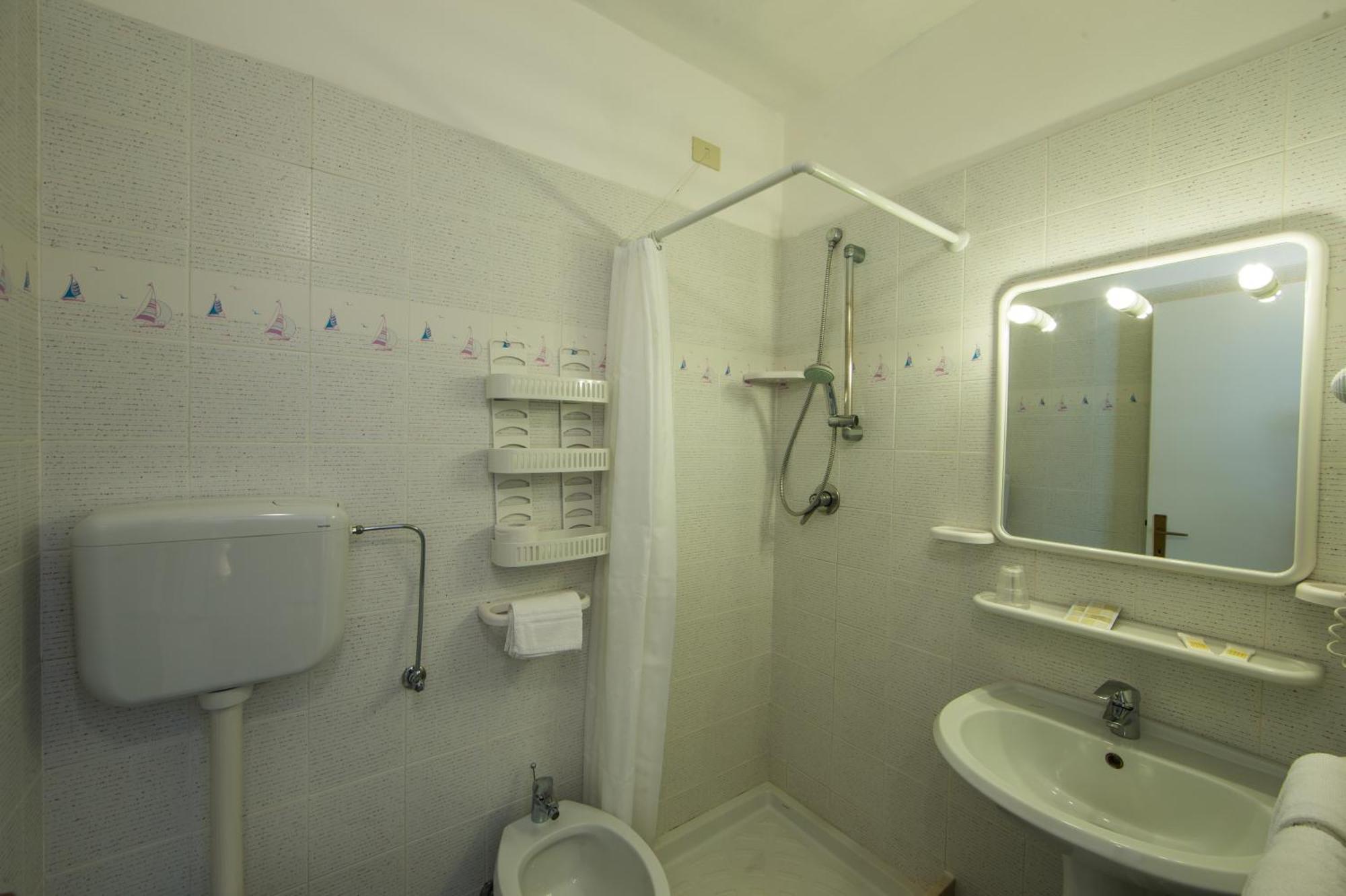 Hotel La Feluca 포르토페라이오 객실 사진