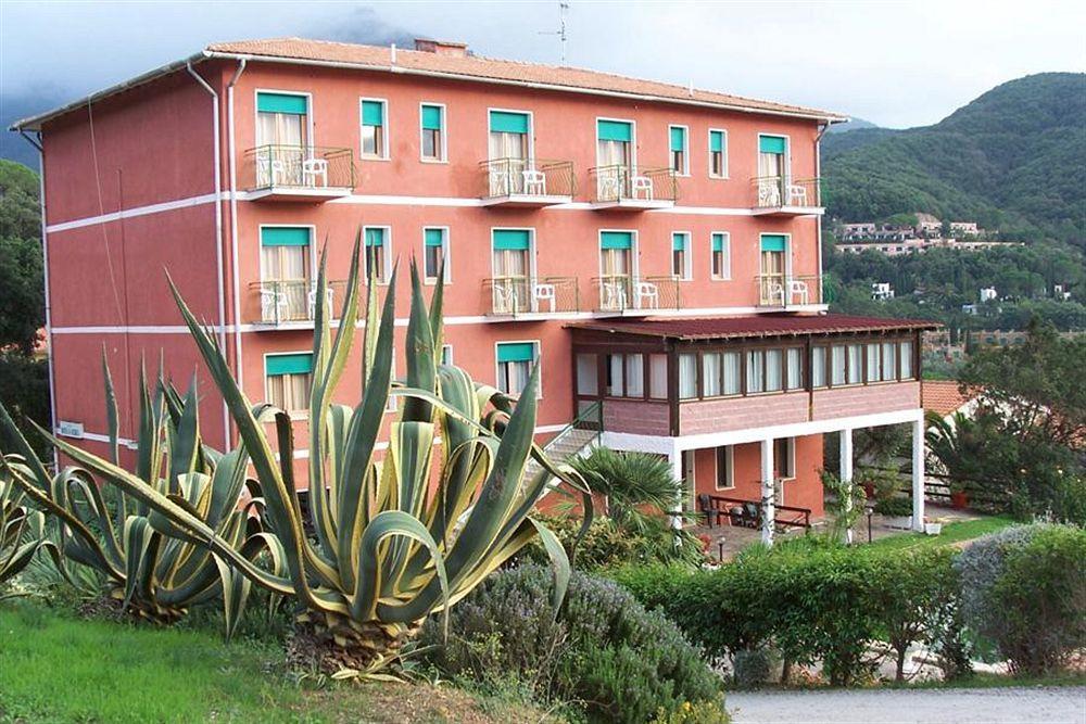 Hotel La Feluca 포르토페라이오 외부 사진