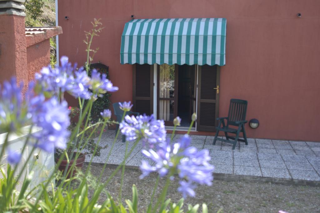 Hotel La Feluca 포르토페라이오 외부 사진